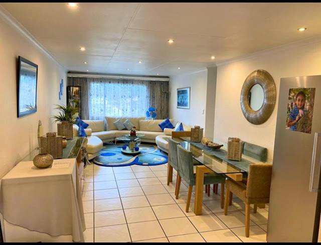 3 BEDROOM TOWNHOUSE FOR SALE IN KEMPTON PARK EXT 04